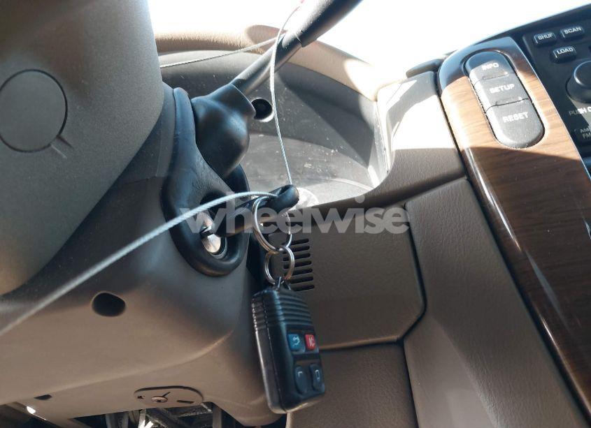 Photo 11 of 2002 Ford Explorer EDDIE BAUER (VIN 1FMZU64E62UA41681)