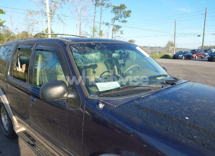 Photo 6 of 2000 Ford Explorer EDDIE BAUER (VIN 1FMZU64EXYZC64768)