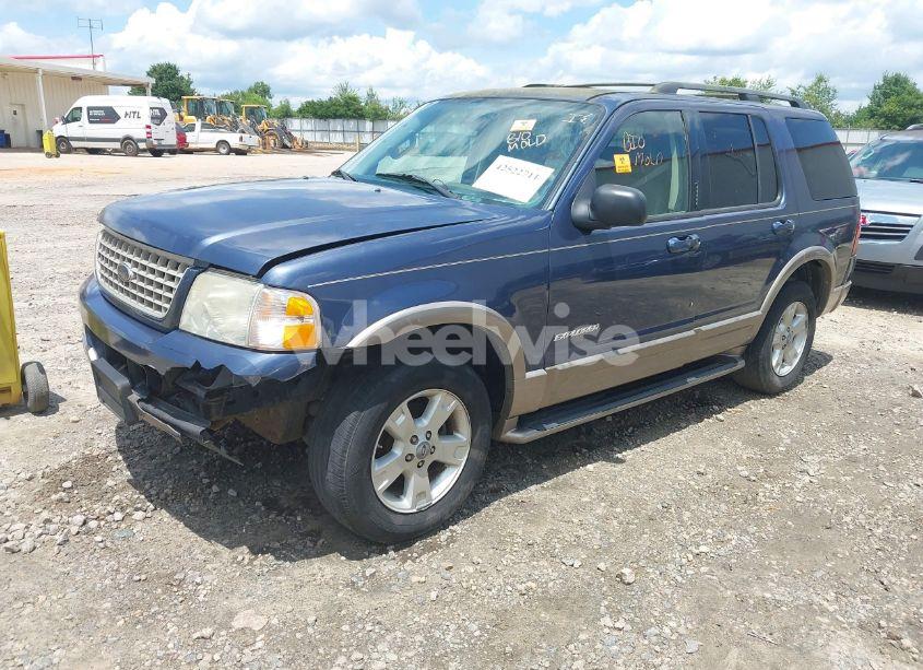 Photo 2 of 2004 Ford Explorer EDDIE BAUER (VIN 1FMZU64K04UC27614)
