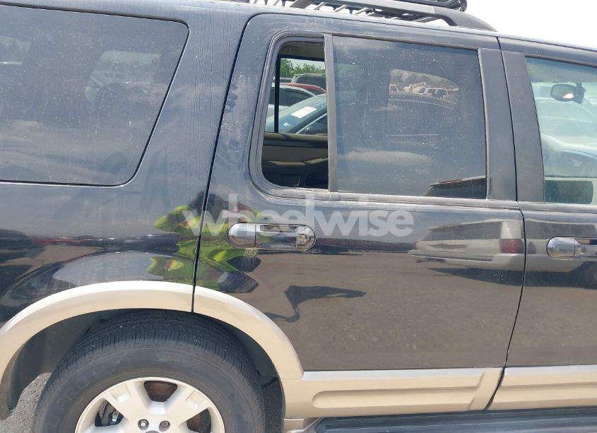 Photo 6 of 2003 Ford Explorer EDDIE BAUER (VIN 1FMZU64K43ZA30964)