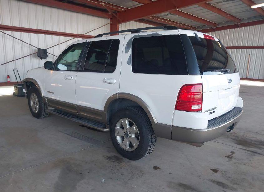 Photo 3 of 2004 Ford Explorer EDDIE BAUER (VIN 1FMZU64K64UB48870)