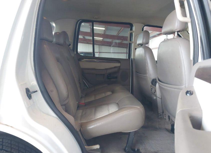 Photo 8 of 2004 Ford Explorer EDDIE BAUER (VIN 1FMZU64K64UB48870)