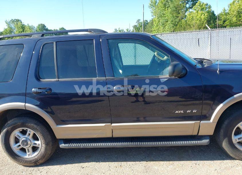 Photo 13 of 2002 Ford Explorer EDDIE BAUER (VIN 1FMZU64W62ZB37029)