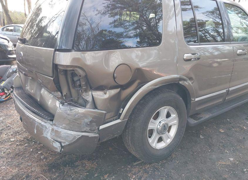 Photo 6 of 2002 Ford Explorer LIMITED (VIN 1FMZU65E72UB05290)