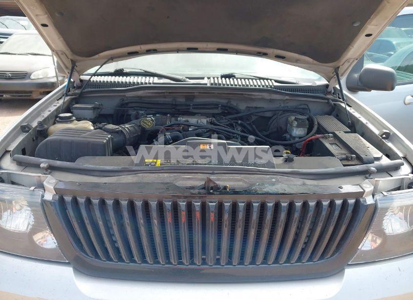 Photo 10 of 2003 Ford Explorer LIMITED (VIN 1FMZU65W63UB59156)