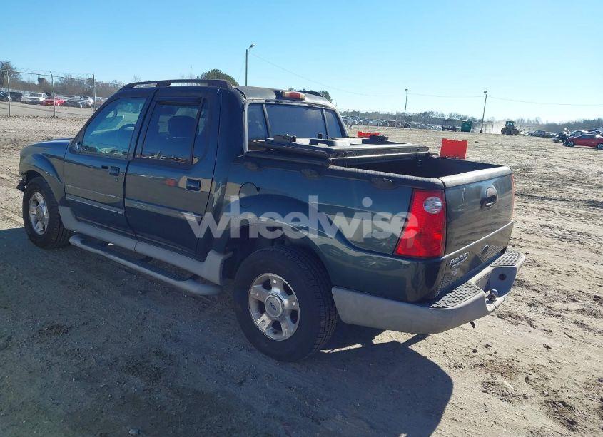 Photo 3 of 2003 Ford Explorer SPORT TRAC XLS/XLT (VIN 1FMZU67E13UA50236)