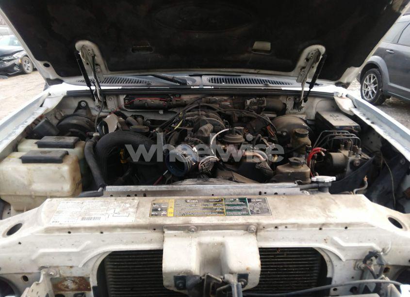 Photo 10 of 2003 Ford Explorer SPORT TRAC XLS/XLT (VIN 1FMZU67E13UC81878)