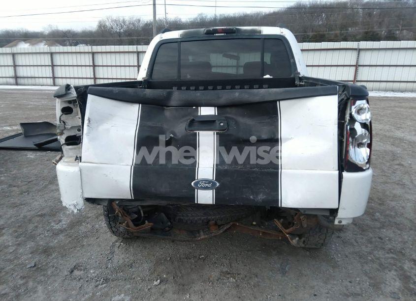 Photo 16 of 2003 Ford Explorer SPORT TRAC XLS/XLT (VIN 1FMZU67E13UC81878)