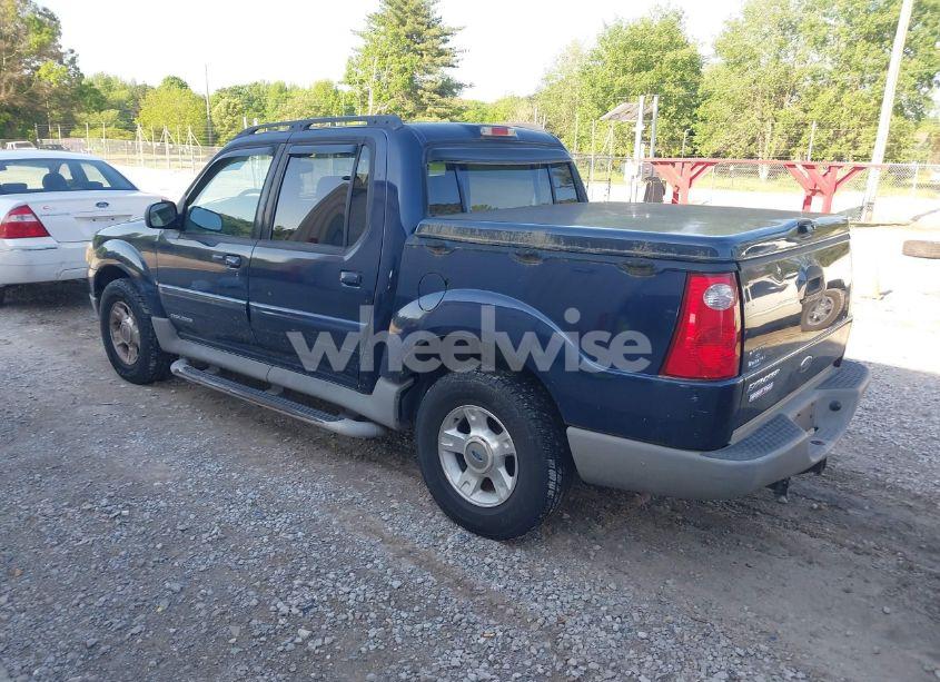 Photo 3 of 2002 Ford Explorer SPORT TRAC (VIN 1FMZU67E22UC62285)