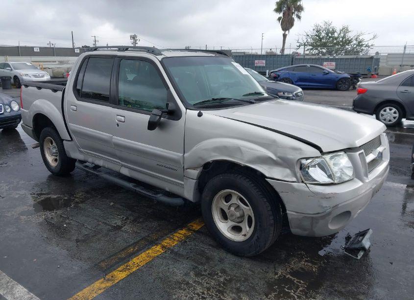 2002 Ford Explorer SPORT TRAC (VIN 1FMZU67E32UC75689) main photo