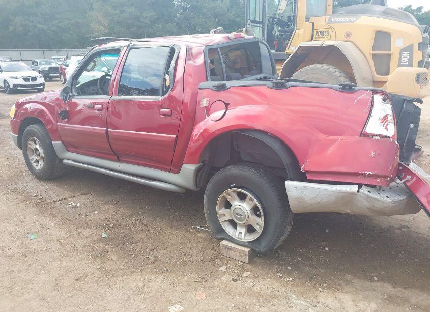 Photo 3 of 2003 Ford Explorer SPORT TRAC XLS/XLT (VIN 1FMZU67E33UC37039)