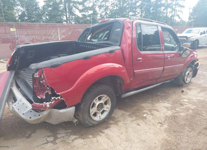 Photo 4 of 2003 Ford Explorer SPORT TRAC XLS/XLT (VIN 1FMZU67E33UC37039)