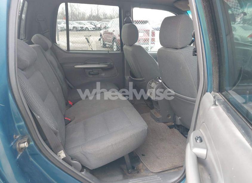 Photo 8 of 2001 Ford Explorer SPORT TRAC (VIN 1FMZU67E41UC43963)