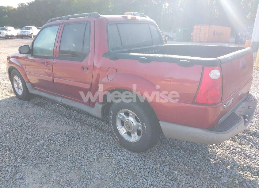 Photo 3 of 2003 Ford Explorer SPORT TRAC XLS/XLT (VIN 1FMZU67E43UA50201)