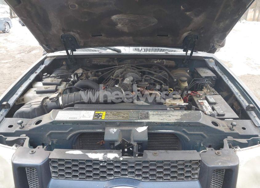 Photo 10 of 2003 Ford Explorer SPORT TRAC XLS/XLT (VIN 1FMZU67E43UB75229)