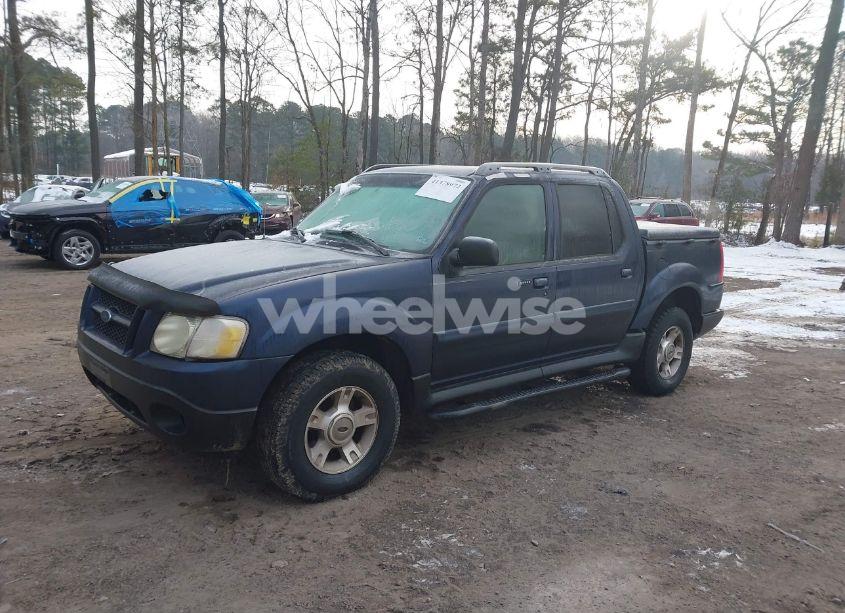 Photo 2 of 2003 Ford Explorer SPORT TRAC XLS/XLT (VIN 1FMZU67E43UB75229)