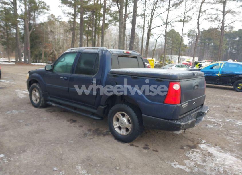 Photo 3 of 2003 Ford Explorer SPORT TRAC XLS/XLT (VIN 1FMZU67E43UB75229)