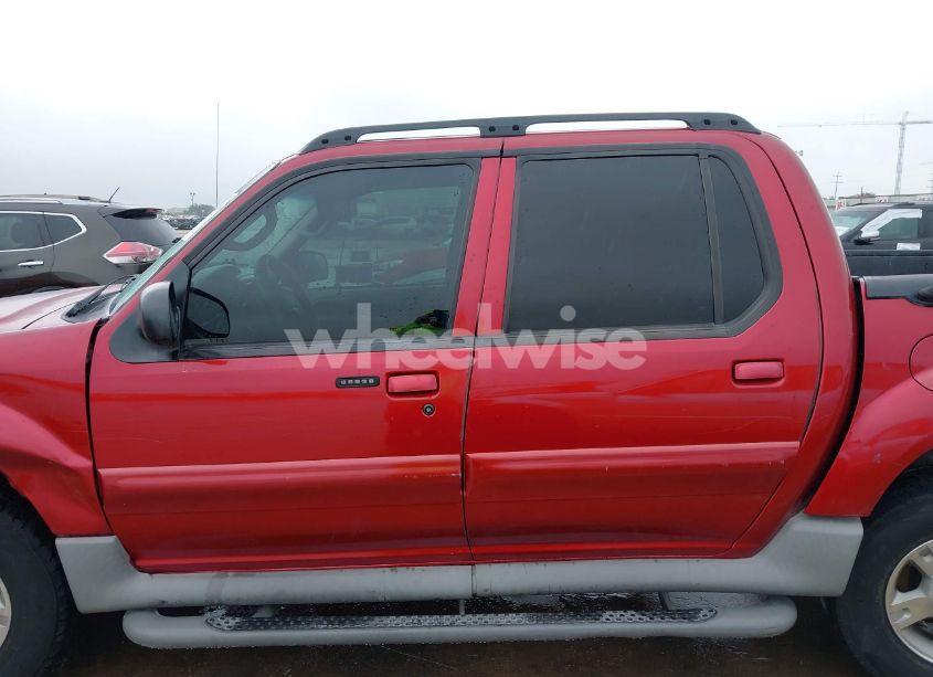Photo 14 of 2003 Ford Explorer SPORT TRAC XLS/XLT (VIN 1FMZU67E43UC49927)