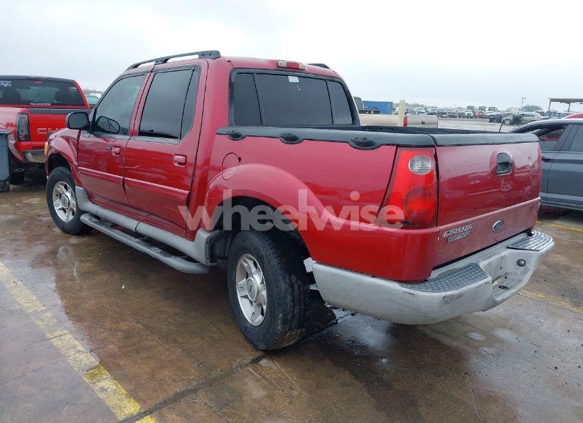 Photo 3 of 2003 Ford Explorer SPORT TRAC XLS/XLT (VIN 1FMZU67E43UC49927)