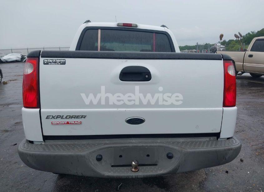Photo 16 of 2002 Ford Explorer SPORT TRAC (VIN 1FMZU67E52UA92018)