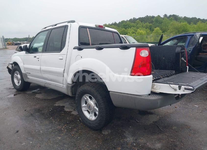 Photo 3 of 2002 Ford Explorer SPORT TRAC (VIN 1FMZU67E52UA92018)