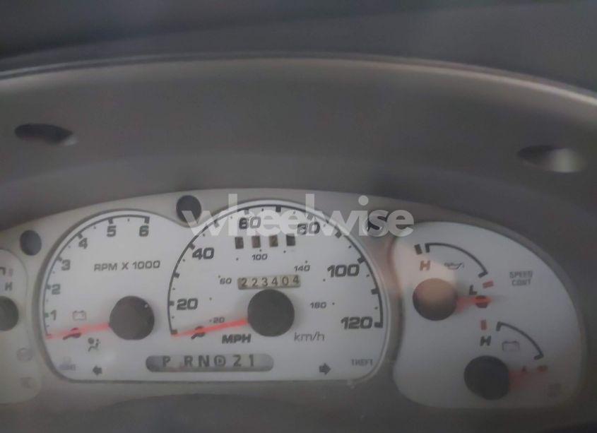 Photo 7 of 2002 Ford Explorer SPORT TRAC (VIN 1FMZU67E52UC57923)