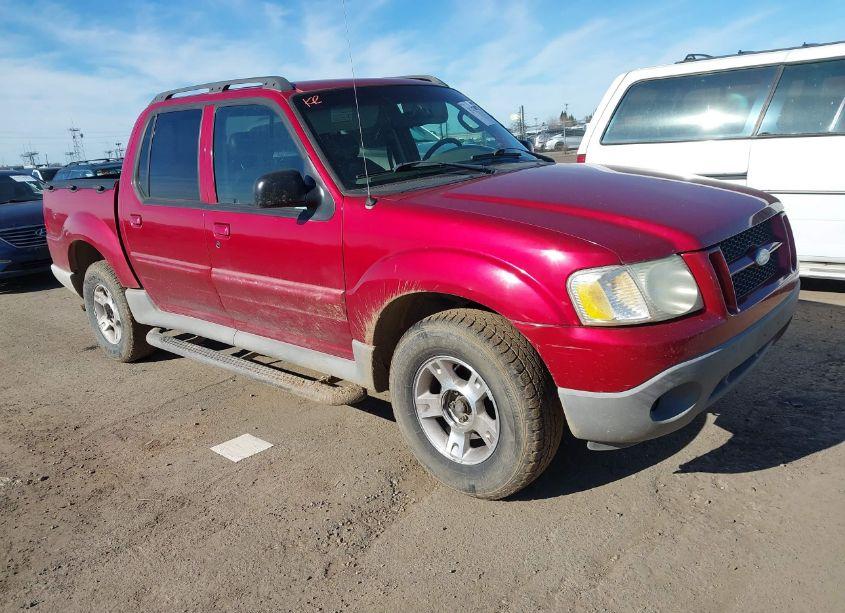 2003 Ford Explorer SPORT TRAC XLS/XLT (VIN 1FMZU67E53UB67561) main photo