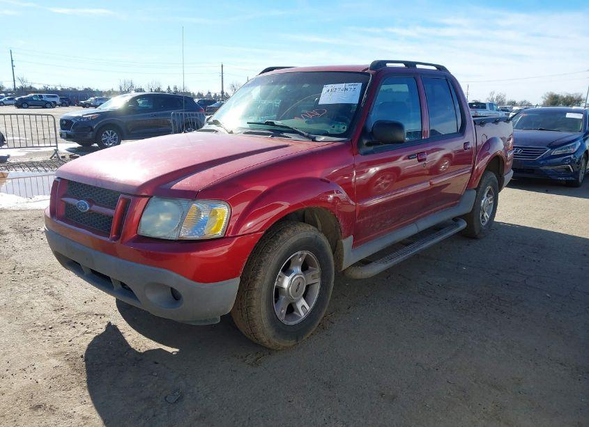 Photo 2 of 2003 Ford Explorer SPORT TRAC XLS/XLT (VIN 1FMZU67E53UB67561)