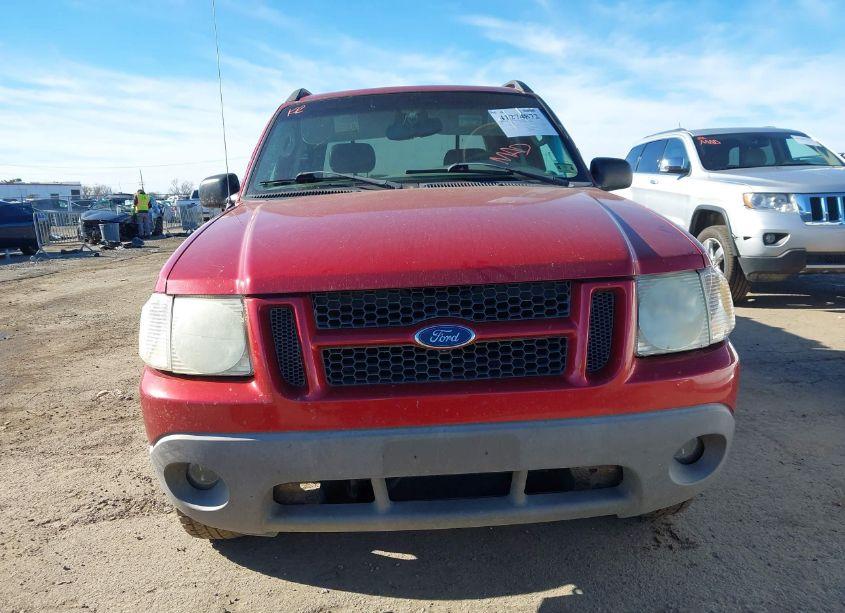 Photo 6 of 2003 Ford Explorer SPORT TRAC XLS/XLT (VIN 1FMZU67E53UB67561)