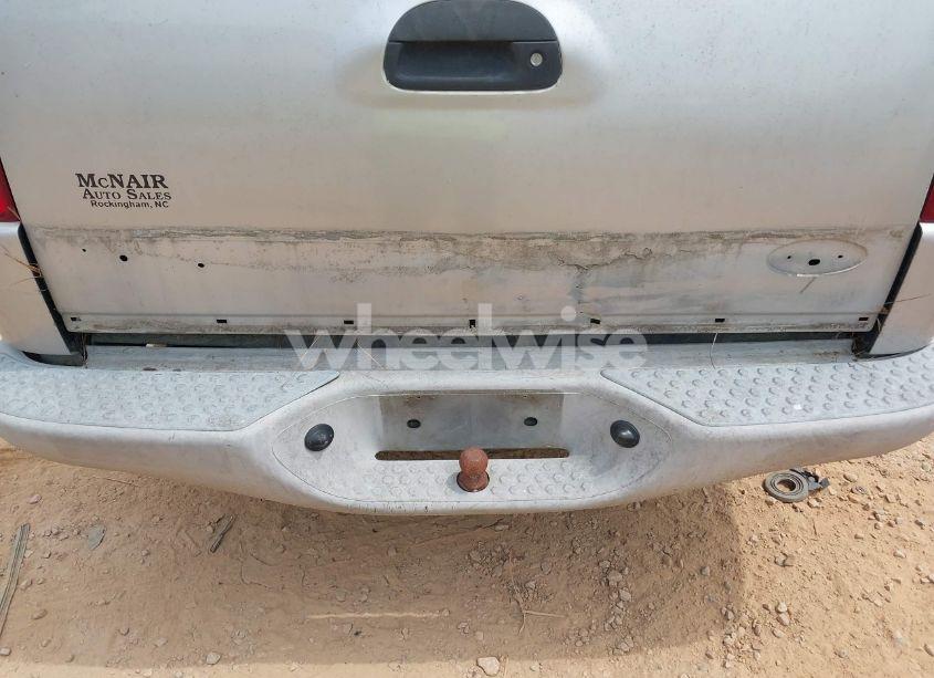 Photo 6 of 2003 Ford Explorer SPORT TRAC XLS/XLT (VIN 1FMZU67E53UC26334)