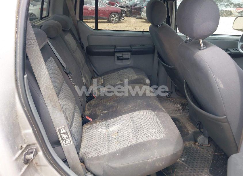 Photo 8 of 2003 Ford Explorer SPORT TRAC XLS/XLT (VIN 1FMZU67E53UC26334)