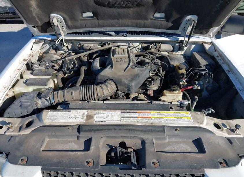 Photo 10 of 2001 Ford Explorer SPORT TRAC (VIN 1FMZU67E71UA41120)