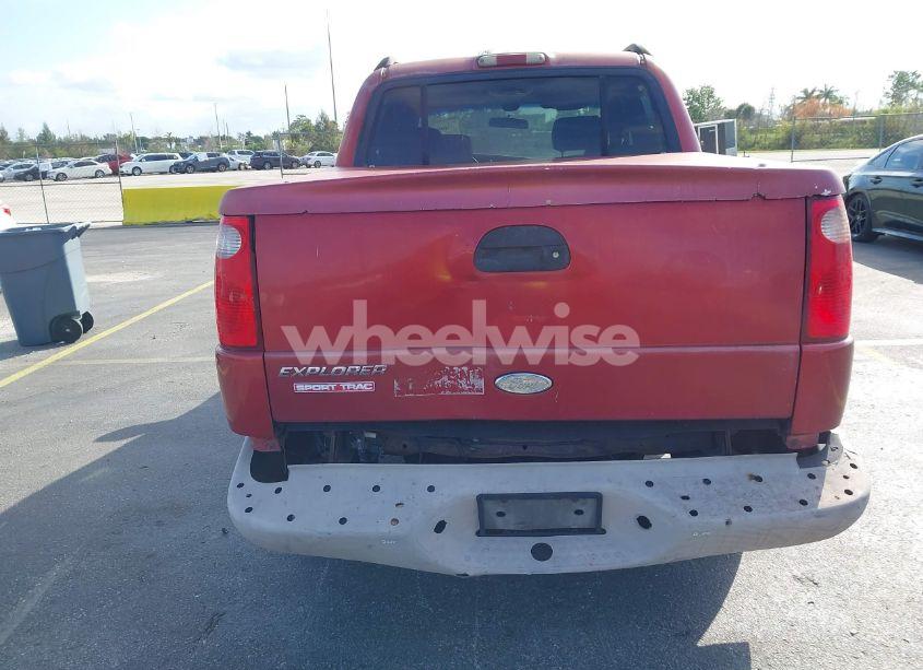 Photo 6 of 2002 Ford Explorer SPORT TRAC (VIN 1FMZU67E72UB26072)