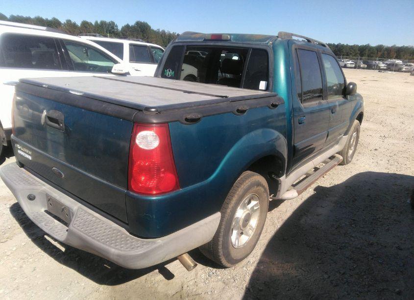 Photo 4 of 2002 Ford Explorer SPORT TRAC (VIN 1FMZU67E82UC19845)