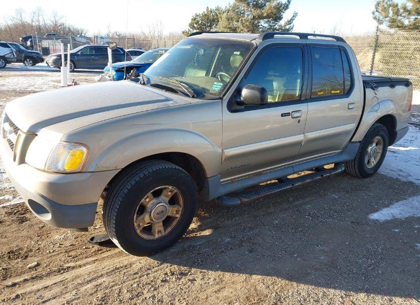 Photo 2 of 2002 Ford Explorer SPORT TRAC CHOICE/PREMIUM/VALUE (VIN 1FMZU67E82UC68351)