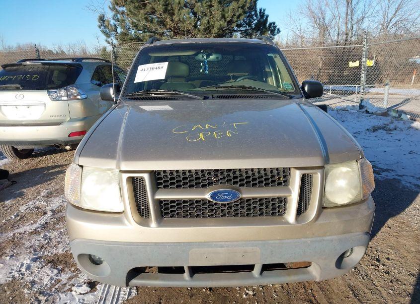 Photo 6 of 2002 Ford Explorer SPORT TRAC CHOICE/PREMIUM/VALUE (VIN 1FMZU67E82UC68351)