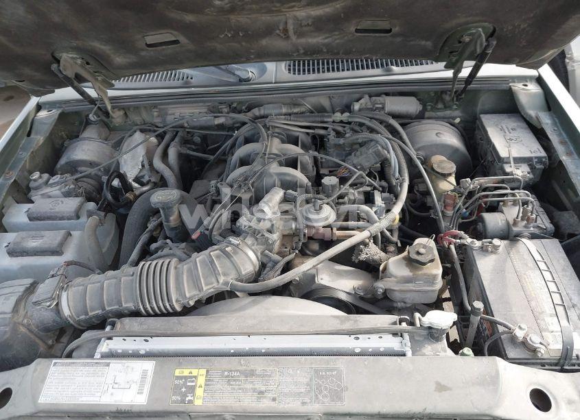 Photo 10 of 2002 Ford Explorer SPORT TRAC (VIN 1FMZU67E92UD71634)