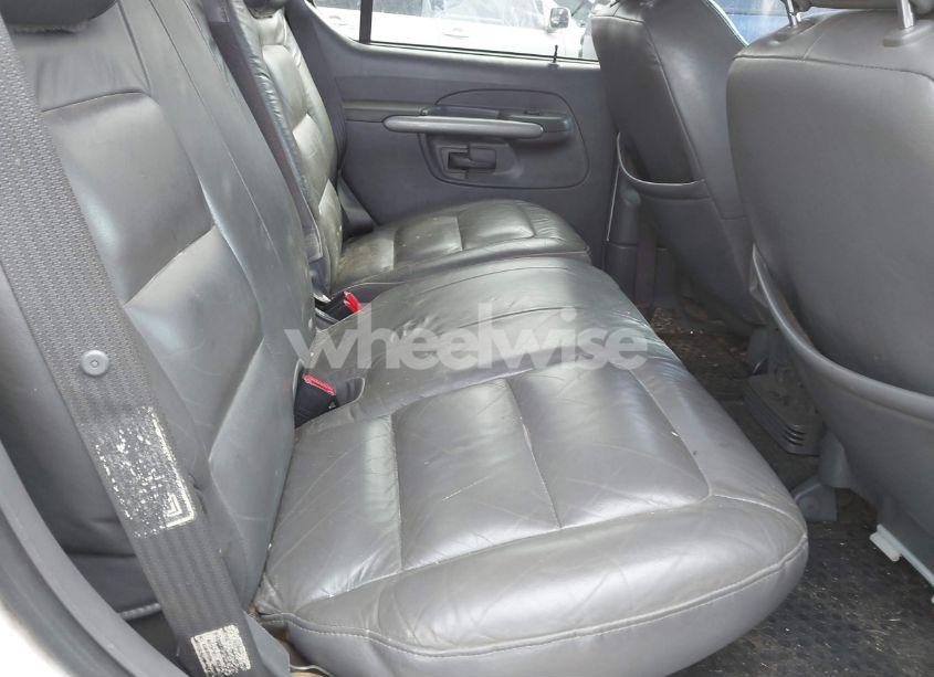 Photo 8 of 2001 Ford Explorer SPORT TRAC (VIN 1FMZU67EX1UC15522)