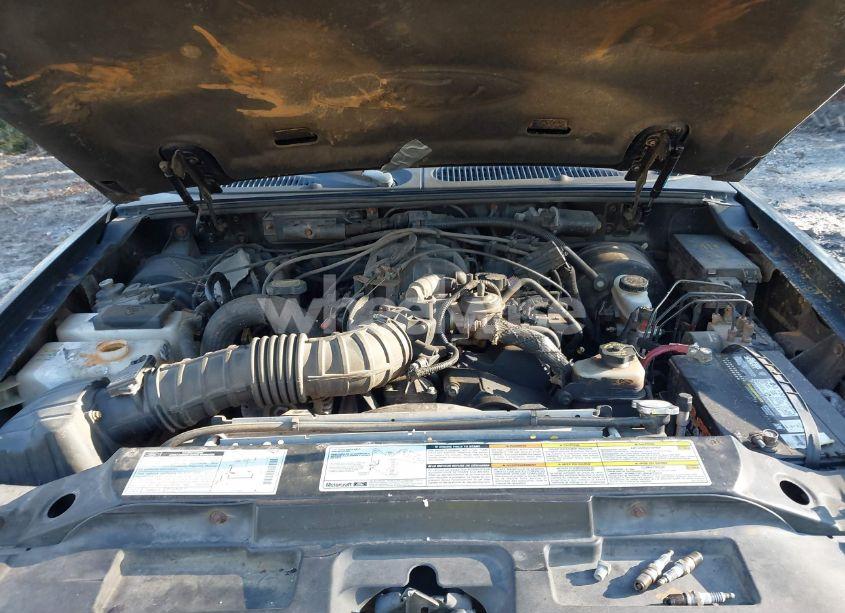 Photo 10 of 2001 Ford Explorer SPORT TRAC (VIN 1FMZU67EX1UC48035)