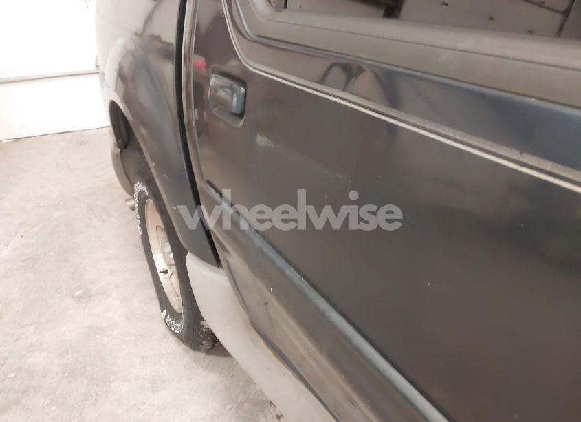 Photo 12 of 2001 Ford Explorer SPORT TRAC (VIN 1FMZU67EX1UC60444)