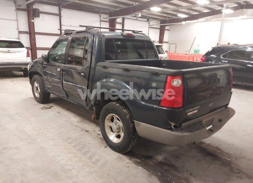 Photo 3 of 2001 Ford Explorer SPORT TRAC (VIN 1FMZU67EX1UC60444)