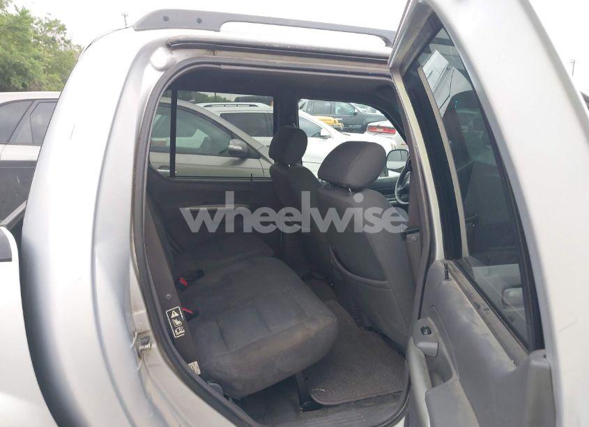 Photo 8 of 2002 Ford Explorer SPORT TRAC (VIN 1FMZU67EX2UB18161)