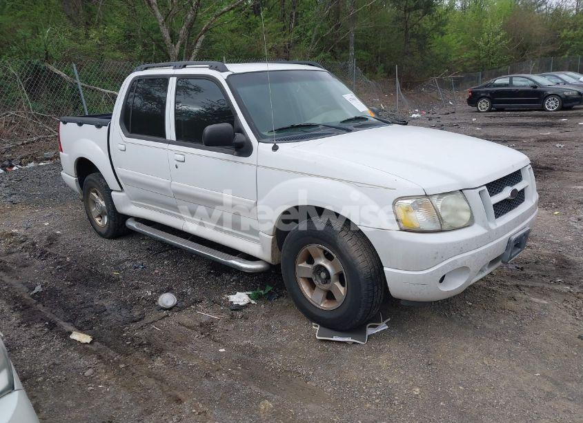 2005 Ford Explorer SPORT TRAC ADRENALIN/XLS/XLT (VIN 1FMZU67K05UA39415) main photo