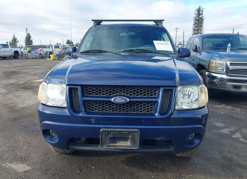 Photo 12 of 2005 Ford Explorer SPORT TRAC ADRENALIN/XLS/XLT (VIN 1FMZU67K05UB28367)