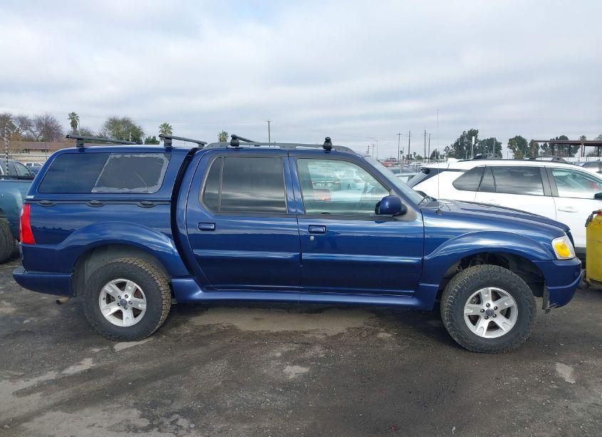 Photo 13 of 2005 Ford Explorer SPORT TRAC ADRENALIN/XLS/XLT (VIN 1FMZU67K05UB28367)