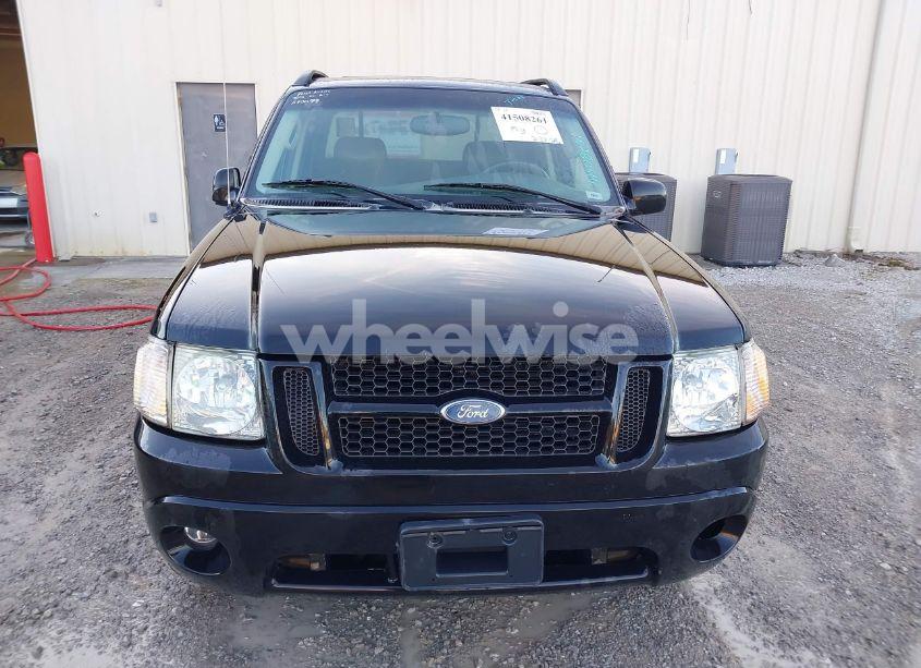 Photo 6 of 2005 Ford Explorer SPORT TRAC ADRENALIN/XLS/XLT (VIN 1FMZU67K05UB40079)