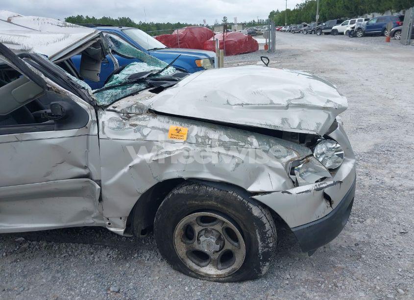 Photo 14 of 2004 Ford Explorer SPORT TRAC ADRENALIN/XLS/XLT (VIN 1FMZU67K14UA83504)