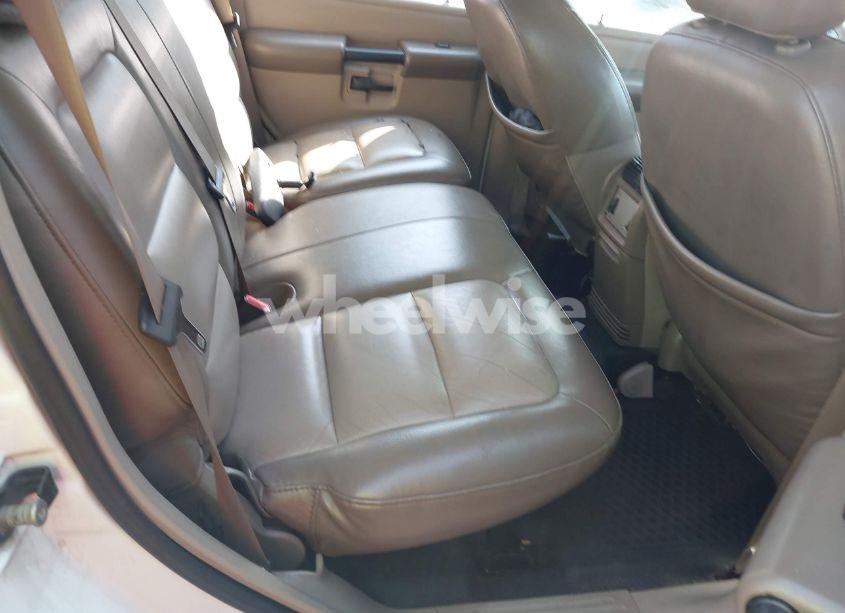 Photo 8 of 2005 Ford Explorer SPORT TRAC ADRENALIN/XLS/XLT (VIN 1FMZU67K15UA48284)