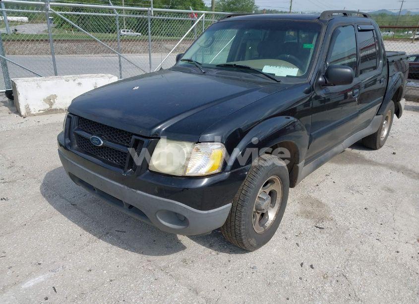 Photo 2 of 2005 Ford Explorer SPORT TRAC ADRENALIN/XLS/XLT (VIN 1FMZU67K15UA48446)