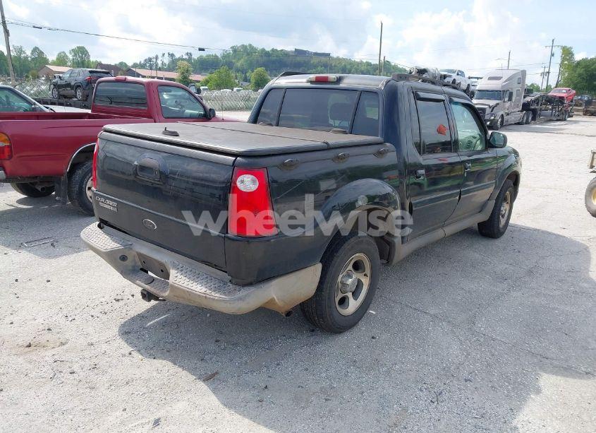 Photo 4 of 2005 Ford Explorer SPORT TRAC ADRENALIN/XLS/XLT (VIN 1FMZU67K15UA48446)